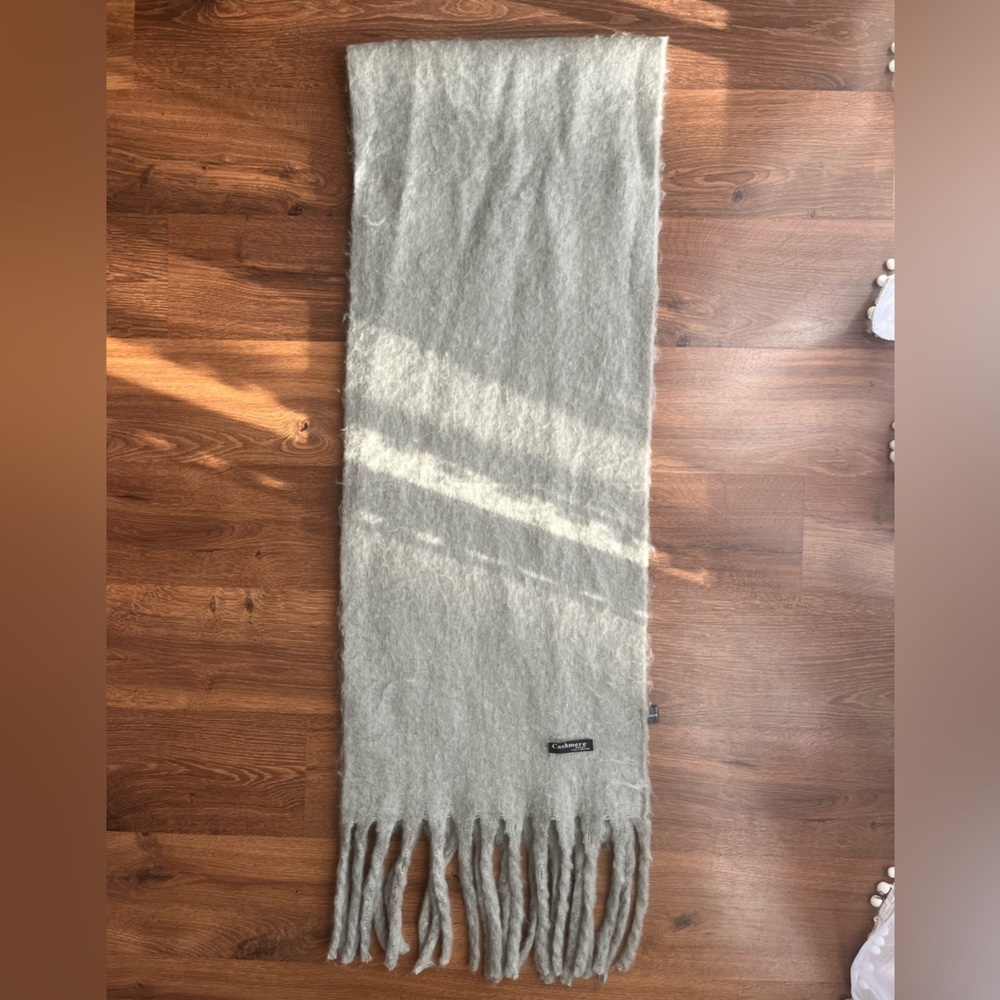 Winter Scarf - Picture 5 of 8